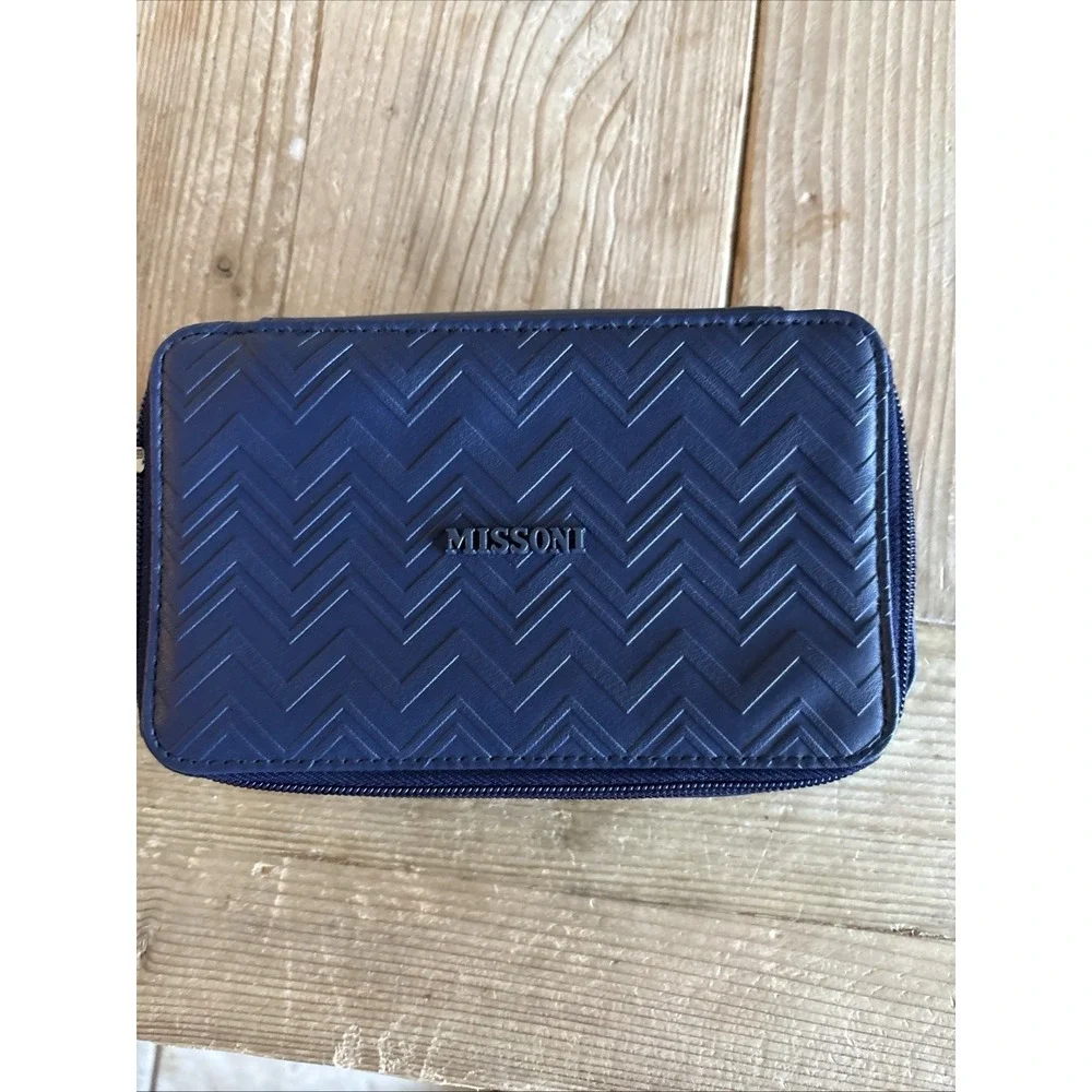 Missoni for Delta Amenity Bag Blue Chevron Cosmetic Travel Case First Class